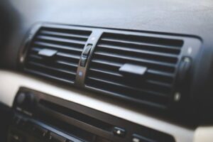 How Does a Vehicle AC System Work and a Troubleshoot Guide