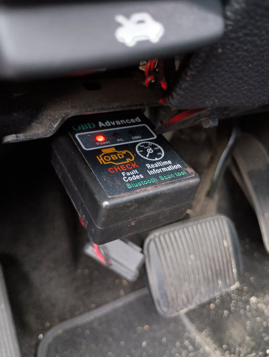 Wrench Army Bluetooth OBD2 Diagnostic Scanner - Sell Those Flipping Cars Pocket Pro Edition